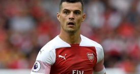 Info Shqip: Granit Xhaka e zbulon gjatë ndeshjes; baba për herë të tretë