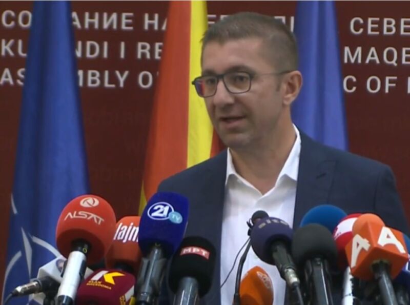 Mickoski: Stoilkoviq është bashkëpunëtori im dhe i besoj atij dhe qëndrimeve të tij promaqedonase