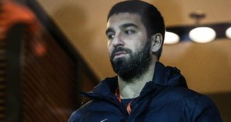 Info Shqip: Befason Arda Turan: Kam prejardhje shqiptare